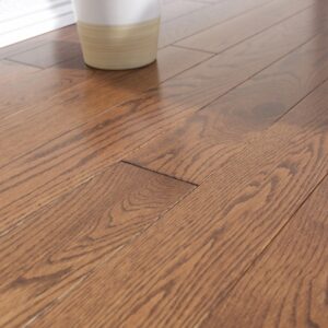 photo of Red Oak Auburn hardwood flooring from our classic collection