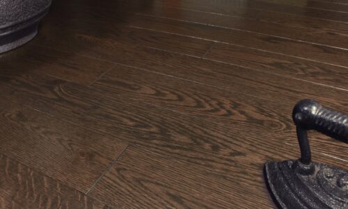 photo of Red Oak Brownie hardwood flooring from our classic collection