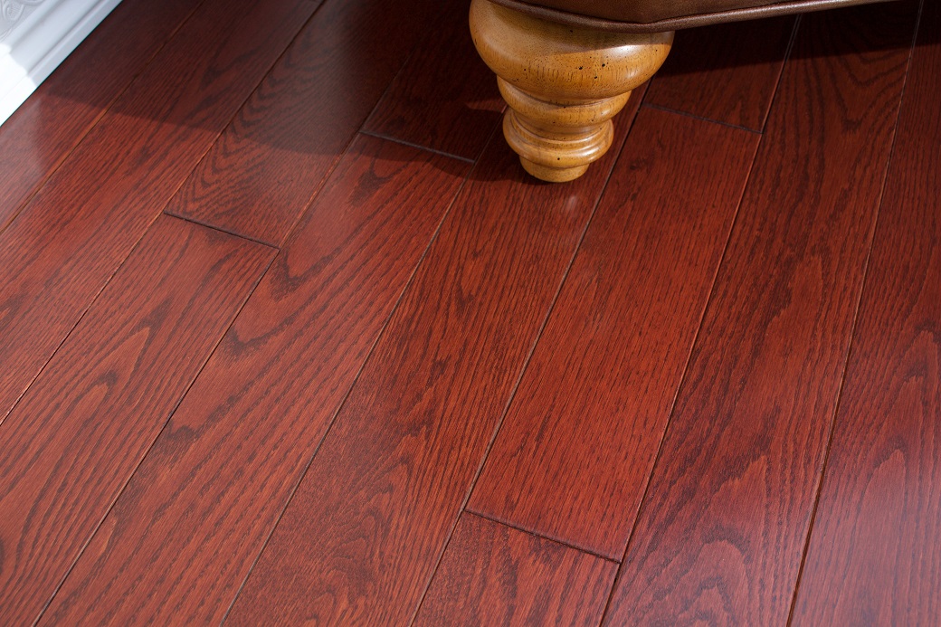 photo of Red Oak Cranberry hardwood flooring from our classic collection