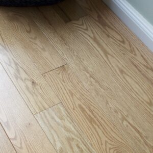 photo of Red Oak Harvest hardwood flooring from our classic collection